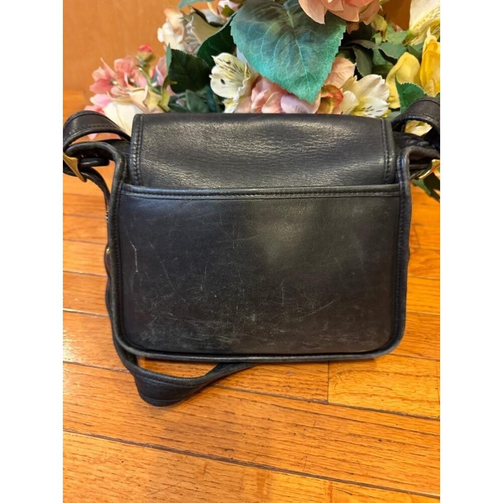 Vintage Coach 9061 Black Rambler Legacy Shoulder Bag Crossbody Messanger(P100) - Picture 4 of 7